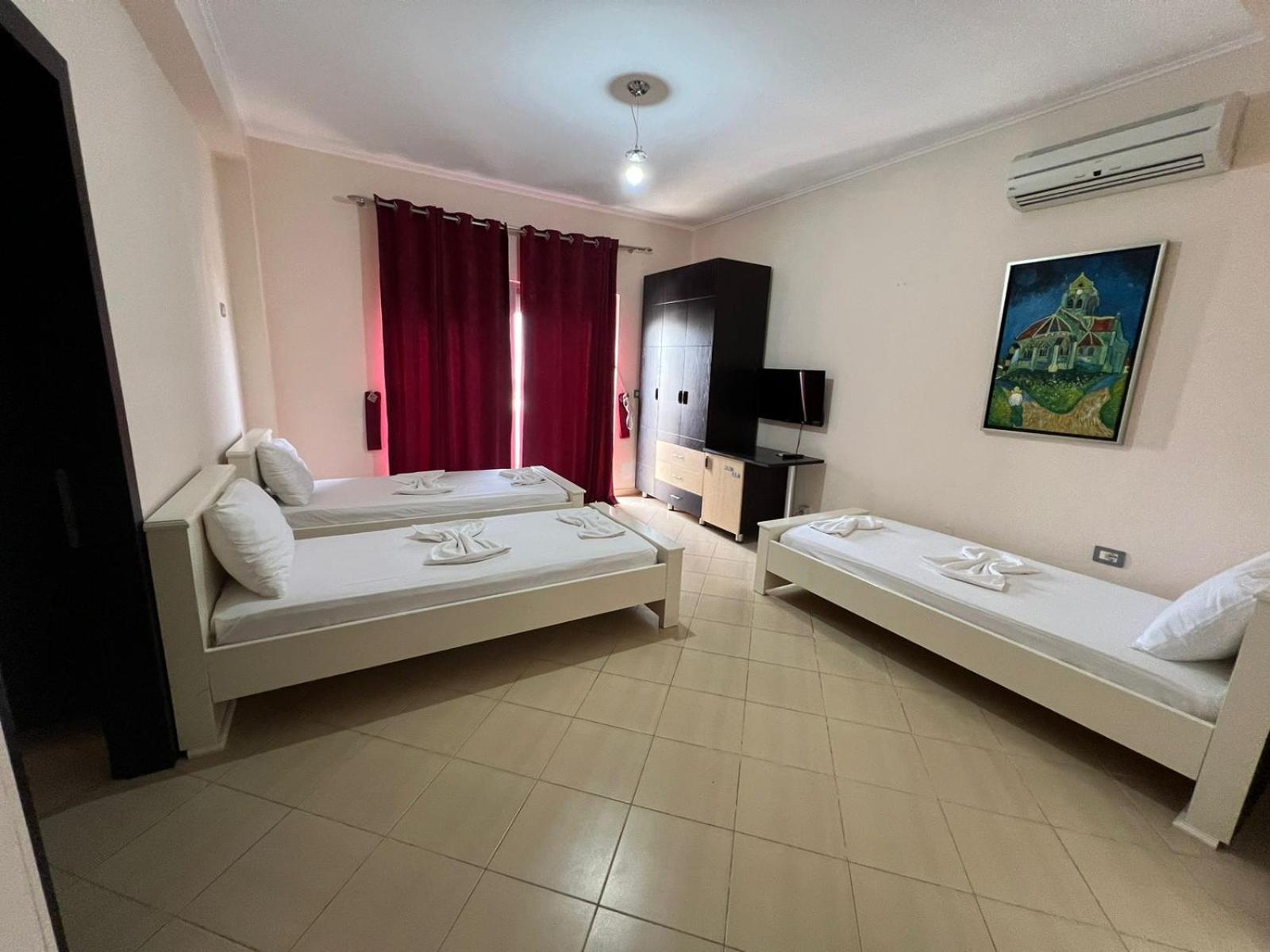 La Luna Hotel Ksamil Extérieur photo