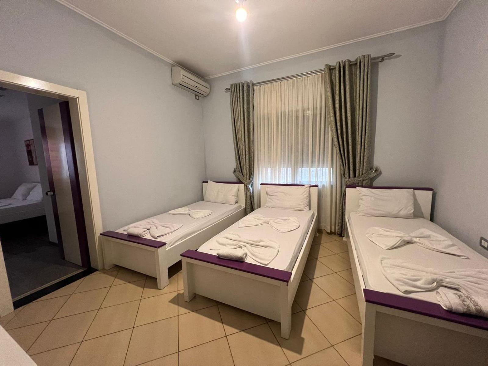 La Luna Hotel Ksamil Extérieur photo